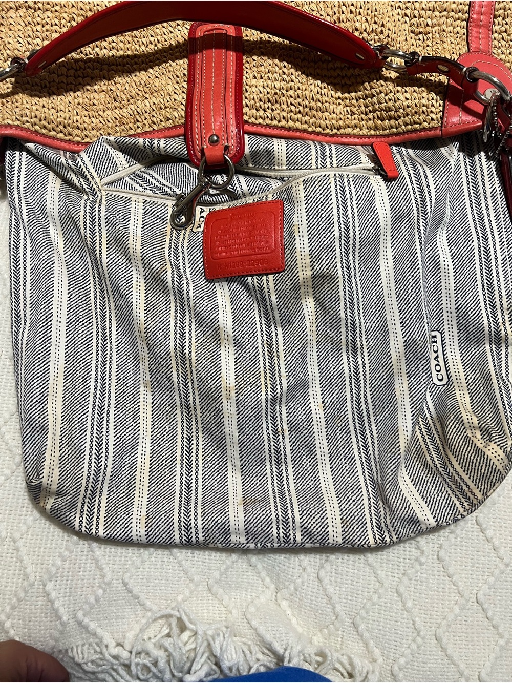 Vintage Coach Straw Hobo Shoulder Bag with Red Leather Trim - Picture 11 of 13